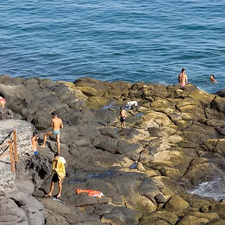 Home2book Charming Duplex